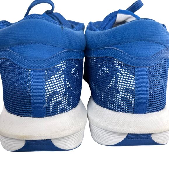 LeBron Witness 8 Men’s Basketball Shoes main image 2